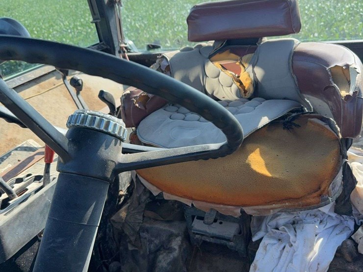john-deere-4230-image-12