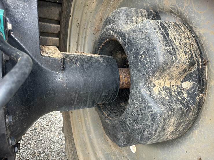 case-ih-340-image-11