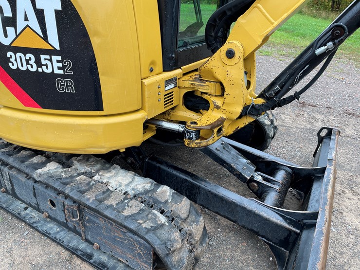 2019-caterpillar-303.5e2-cr-image-31