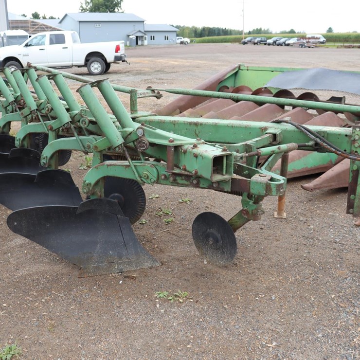 JOHN DEERE 2500
