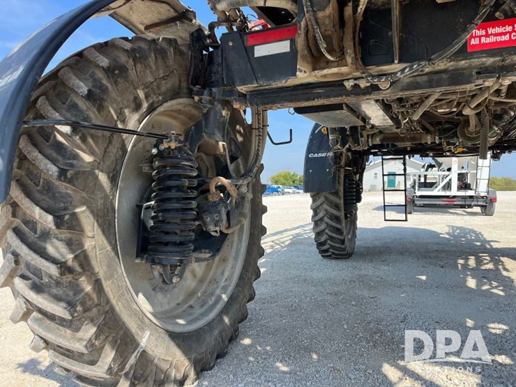 2016-case-ih-patriot-3340-image-44