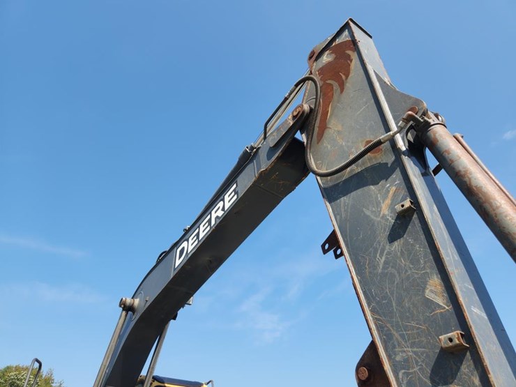 deere-160g-lc-image-19