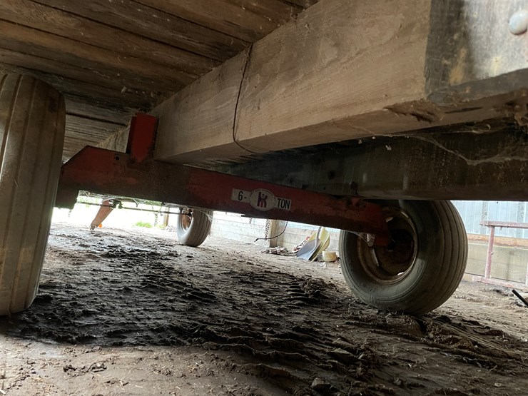 #7148-•-wooden-flat-rack-wagon-image-5