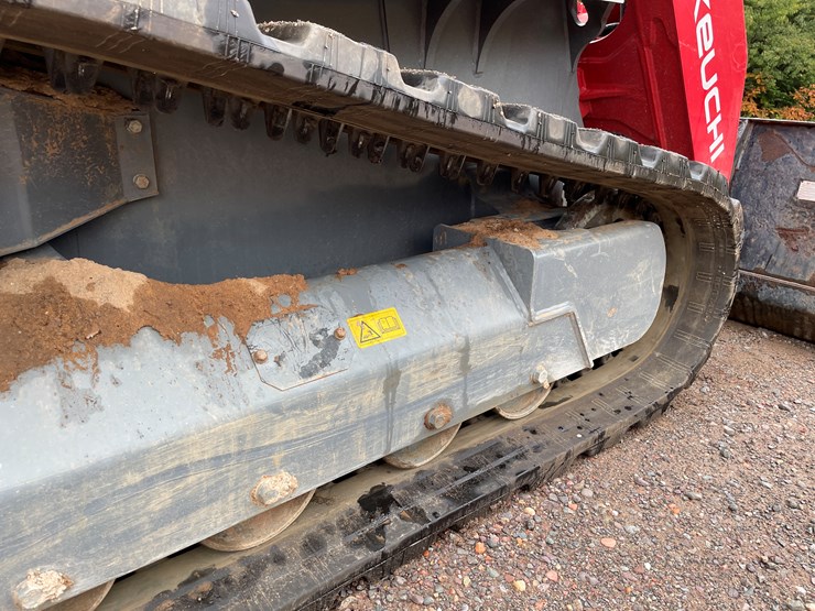 2020-takeuchi-tl10v2-image-34