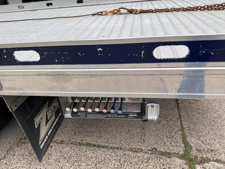 2019-kenworth-t270-image-40