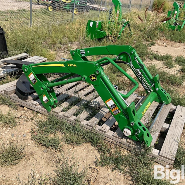 2020 JOHN DEERE 220R