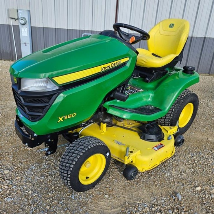 JOHN DEERE LA