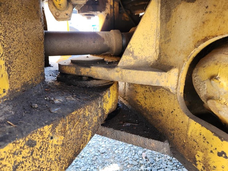 caterpillar-980b-image-48