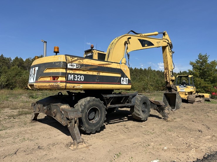 2001-caterpillar-m320-image-5
