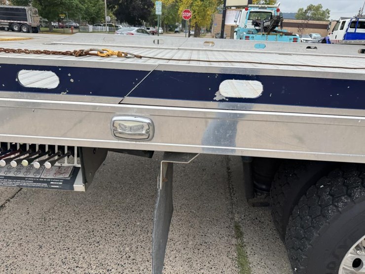 2019-kenworth-t270-image-29