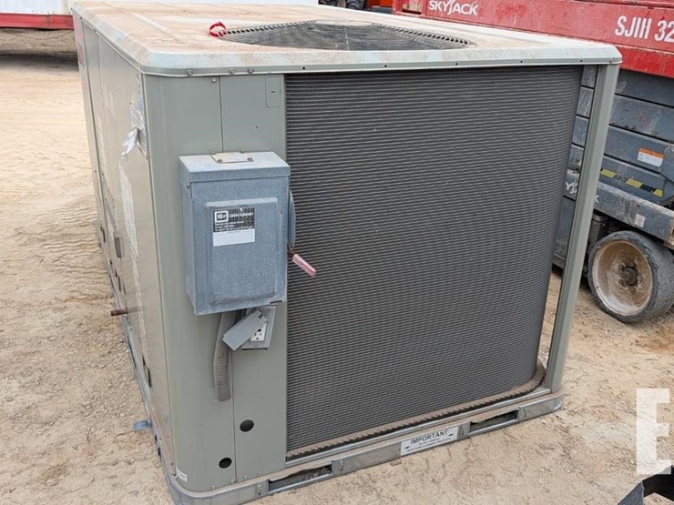 commerical-rooftop-air-conditioning-system-image-5