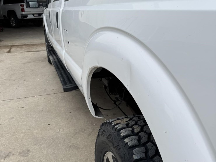 2016-ford-f350-xl-image-7