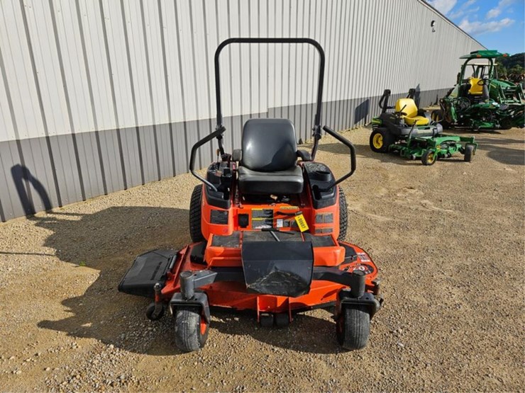 kubota-zd326-image-8
