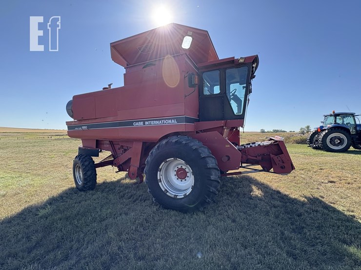 case-ih-1660-image-1