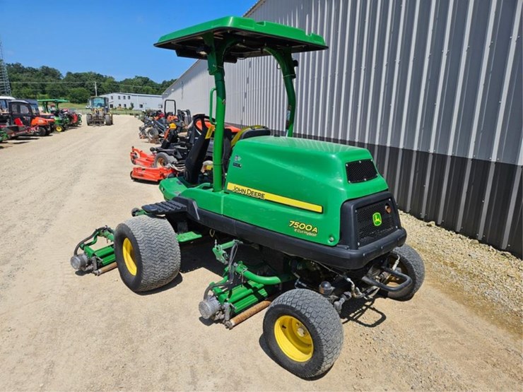 john-deere-7500-image-3