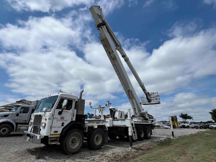 2014-peterbilt-320-image-39