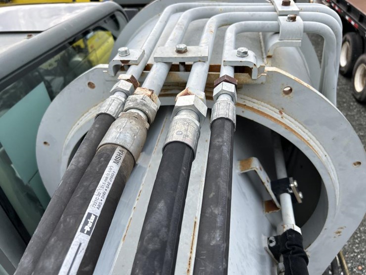 2005-gradall-xl4100-image-23