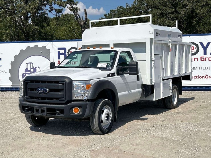 2012-ford-f550-image-1
