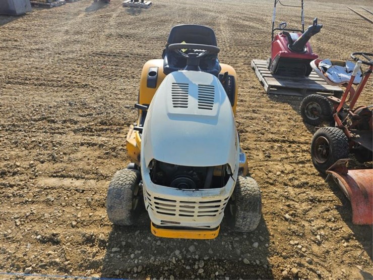 cub-cadet-lt2138-image-7