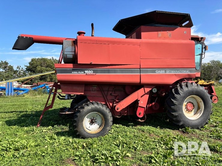 case-ih-1680-image-5