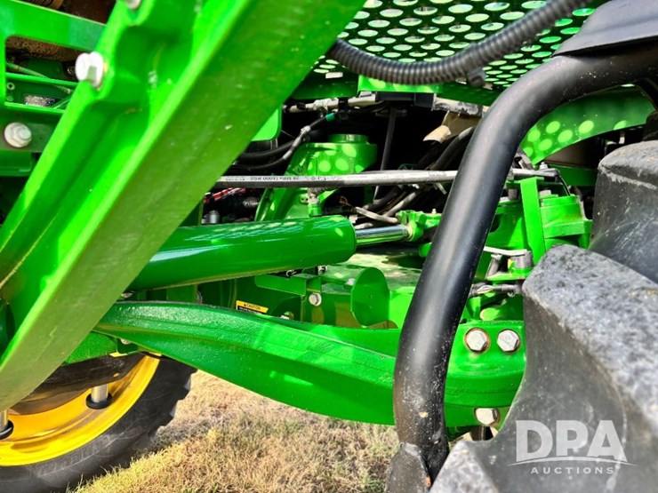 2019-john-deere-r4045-image-47