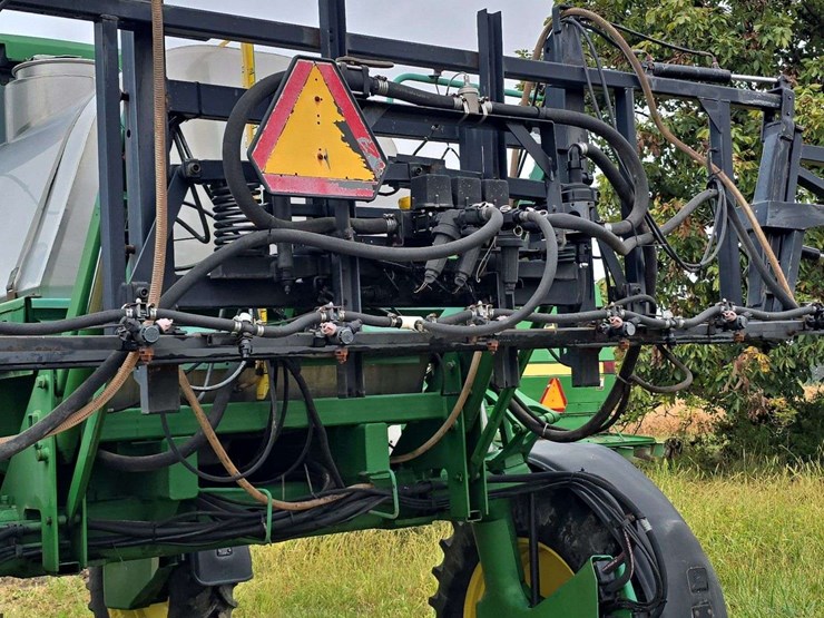 2000-john-deere-4700-image-43