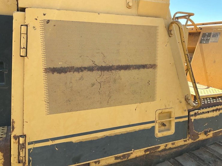 caterpillar-943-image-23