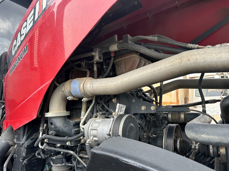 case-ih-340-image-50