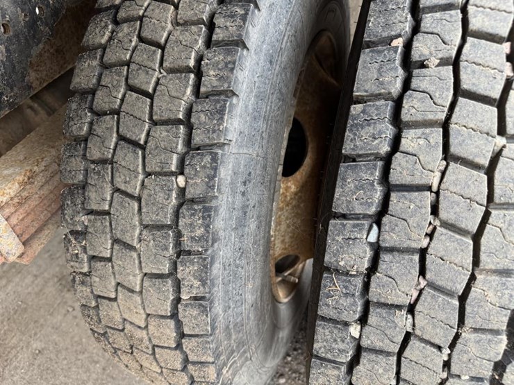 2003-ford-f650-image-66