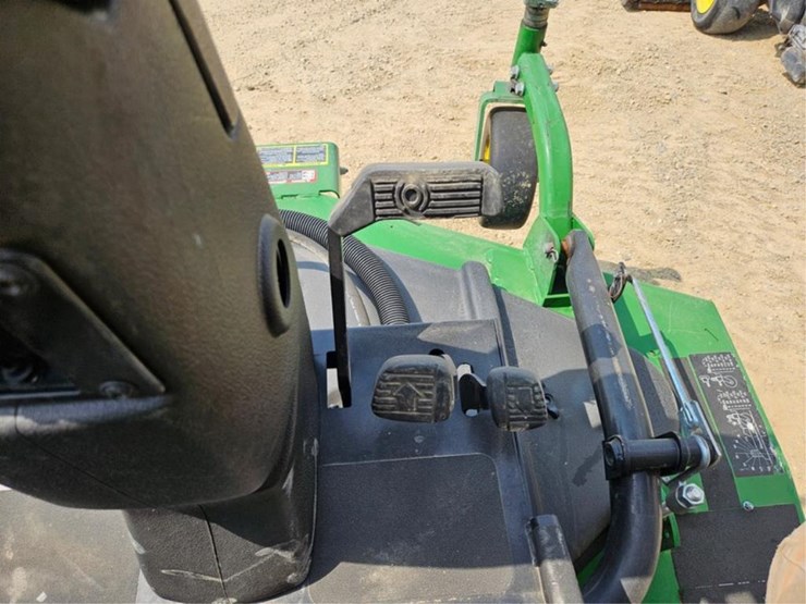 john-deere-1600-turbo-image-29