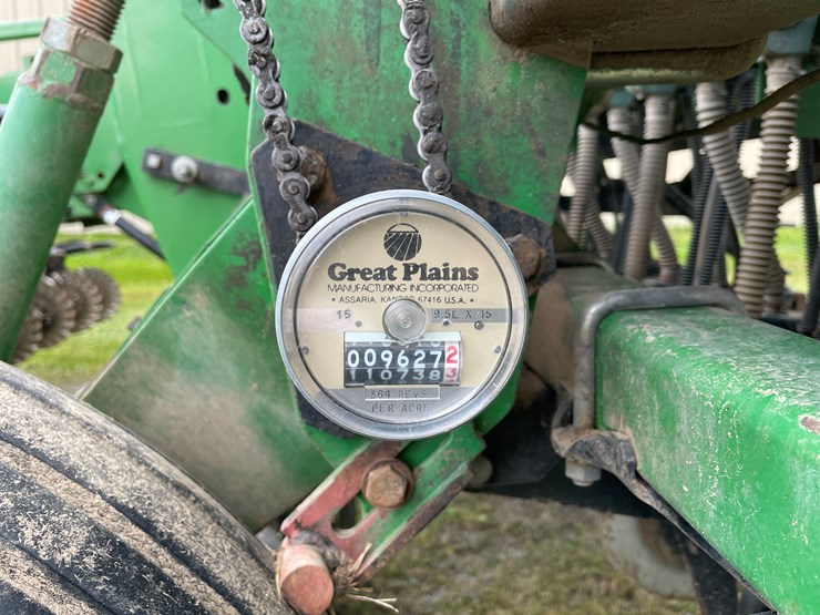#7102-•-great-plains-grain-drill-no-till-drill-image-41