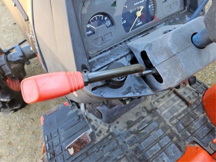 kubota-l3710-image-29