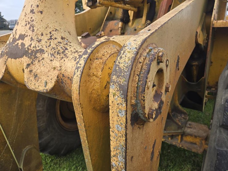massey-ferguson-55c-image-10
