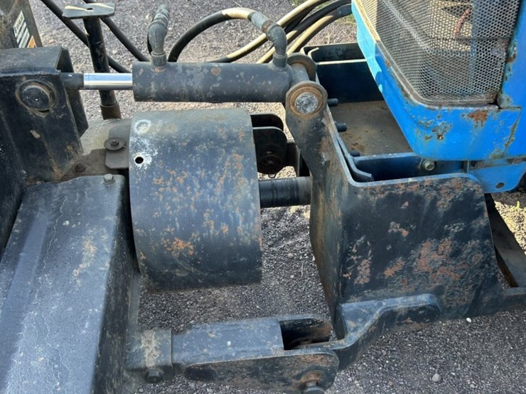 ford-1220-image-15