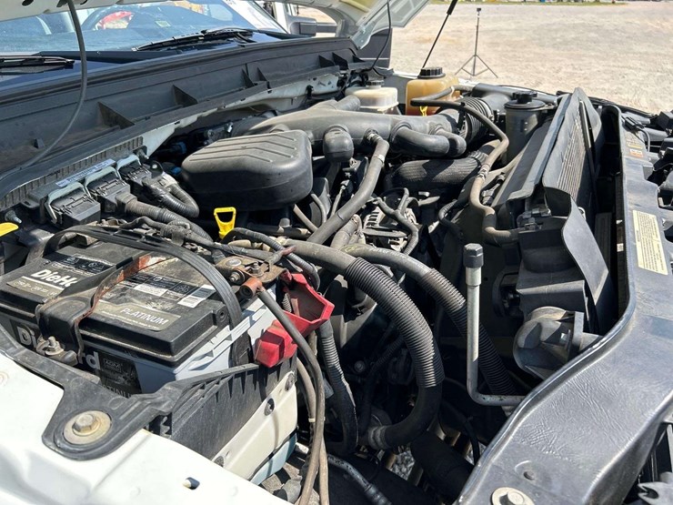 2012-ford-f550-image-9