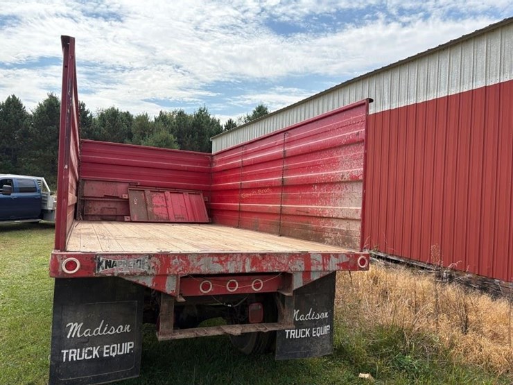 1972-international-cargostar-image-11