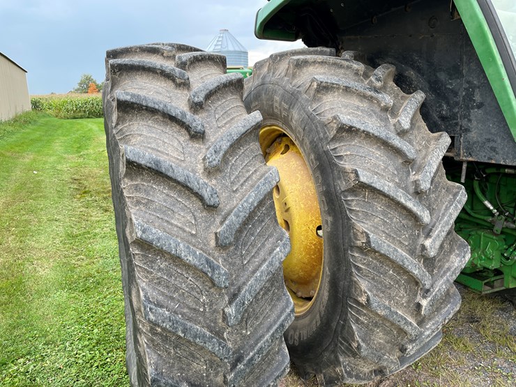 john-deere-4640-image-28