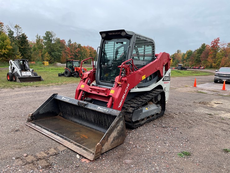 2020-takeuchi-tl10v2-image-1