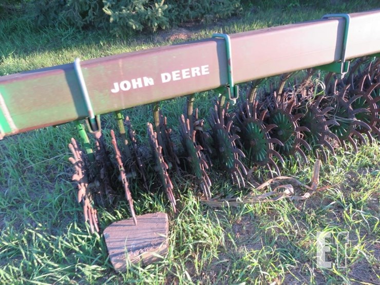 john-deere-400-image-2