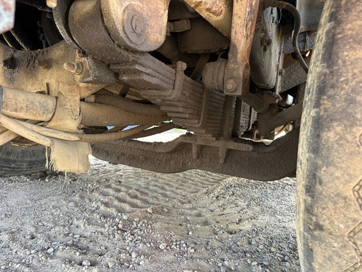 1997-mack-dm690s-image-25