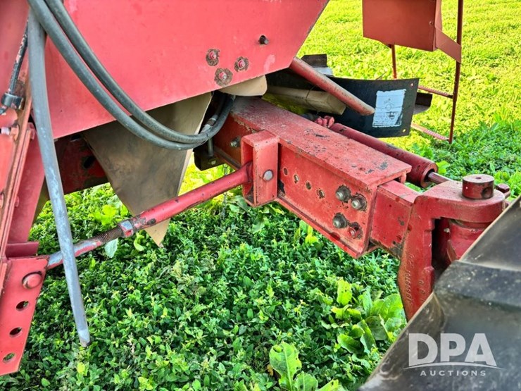 case-ih-1680-image-36