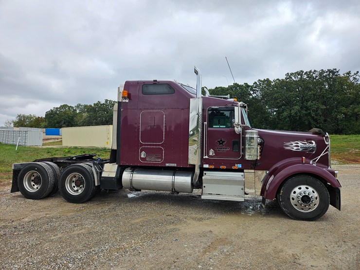 2000-kenworth-w900-image-20