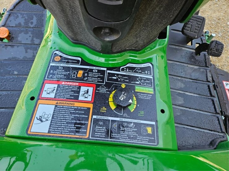 john-deere-x738-image-21