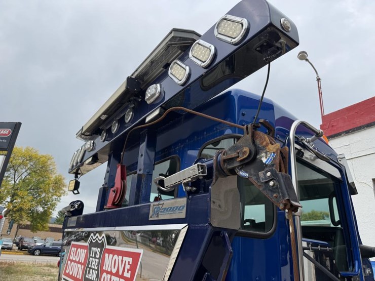 2019-kenworth-t270-image-24
