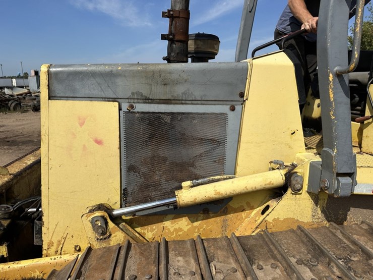 2002-deere-650g-image-17