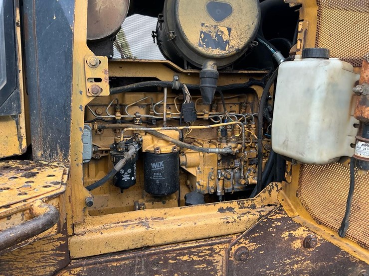 1999-deere-850c-image-37