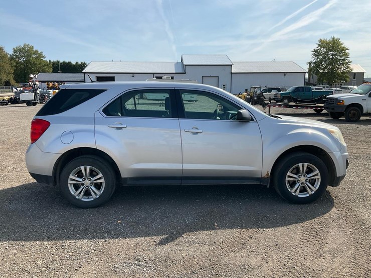 2010-chevrolet-equinox-ls-image-6