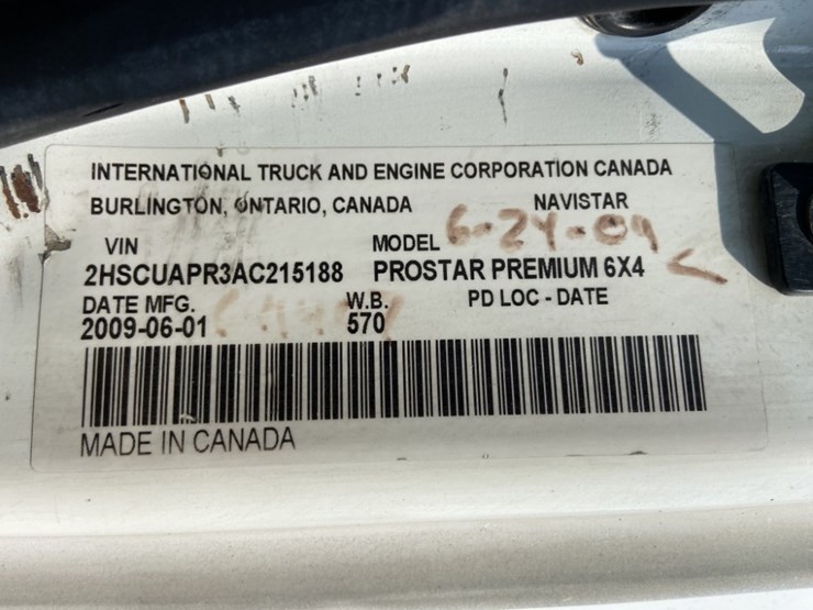 2010-international-prostar-image-30