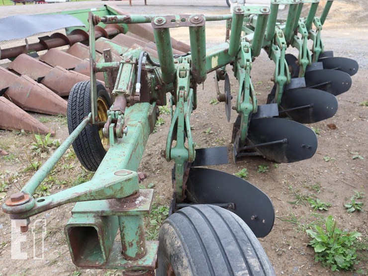 john-deere-2500-image-5