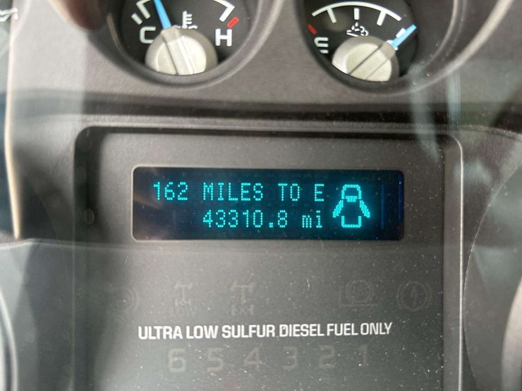 2017-ford-f750-image-40